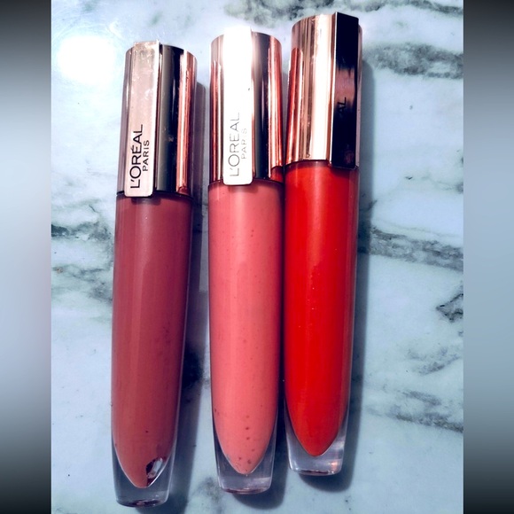 L’Oréal Paris Glow Paradise Hydrating Tinted Lip Balm-in-Gloss Bundle - Picture 1 of 8